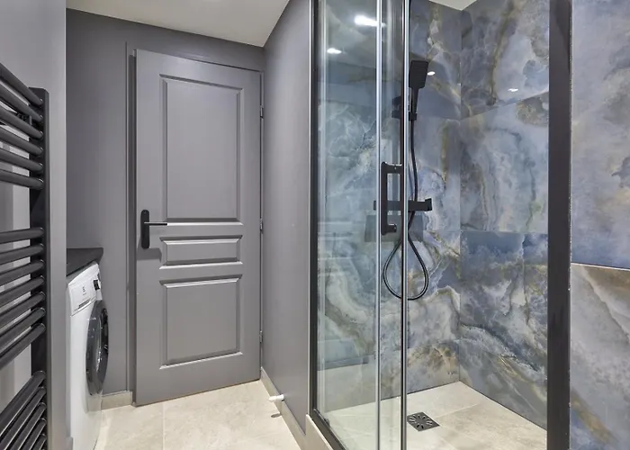 368 Fondary 3 - Superb In *